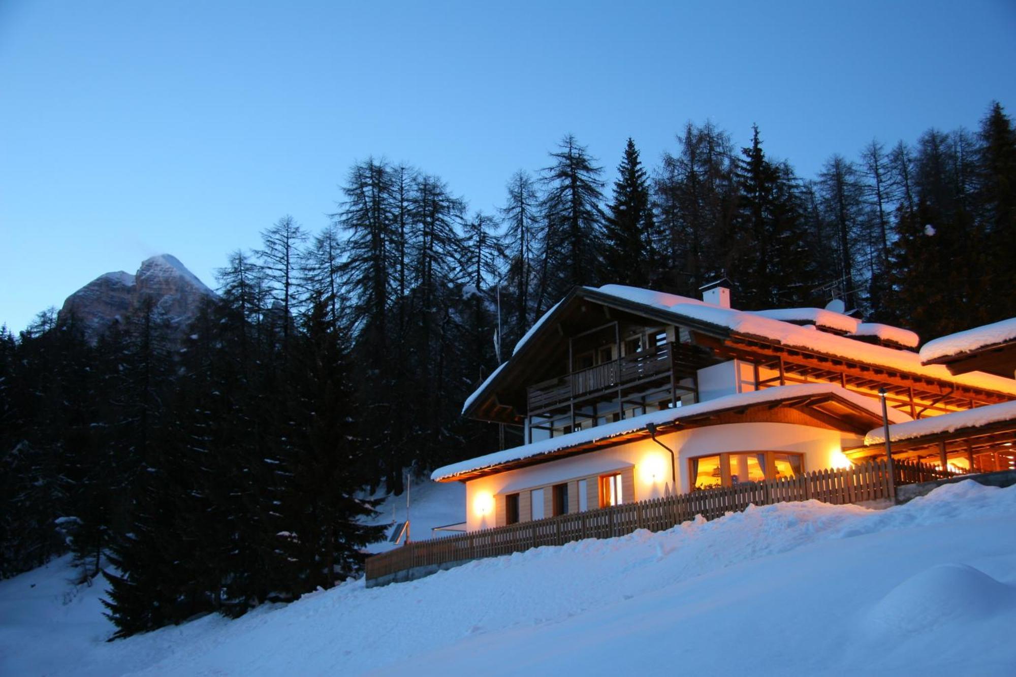 Hotel Piccolo Pocol Cortina dʼAmpezzo Exteriér fotografie